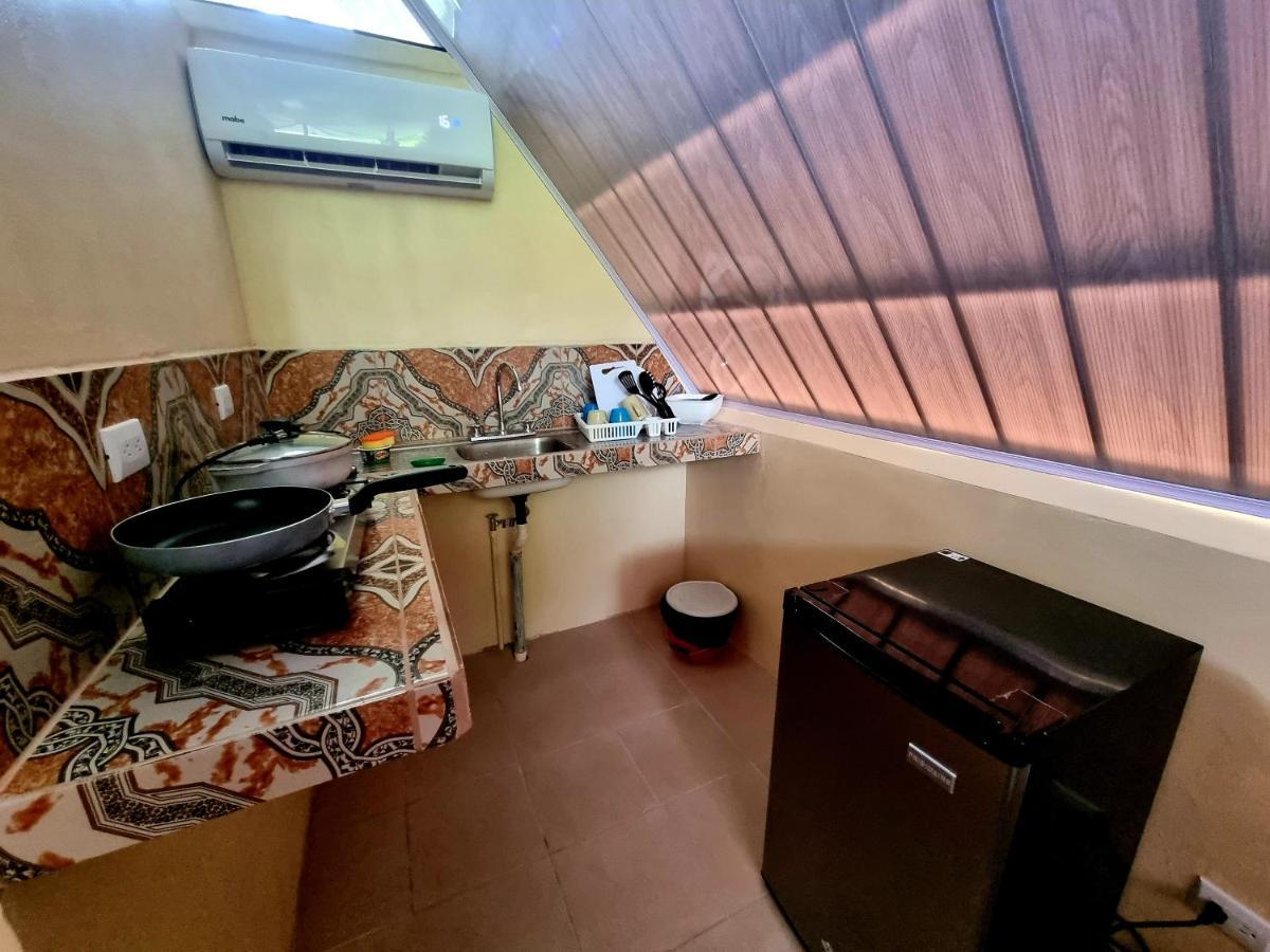 Ballena Oasis Homes & Glamping ウビタ エクステリア 写真