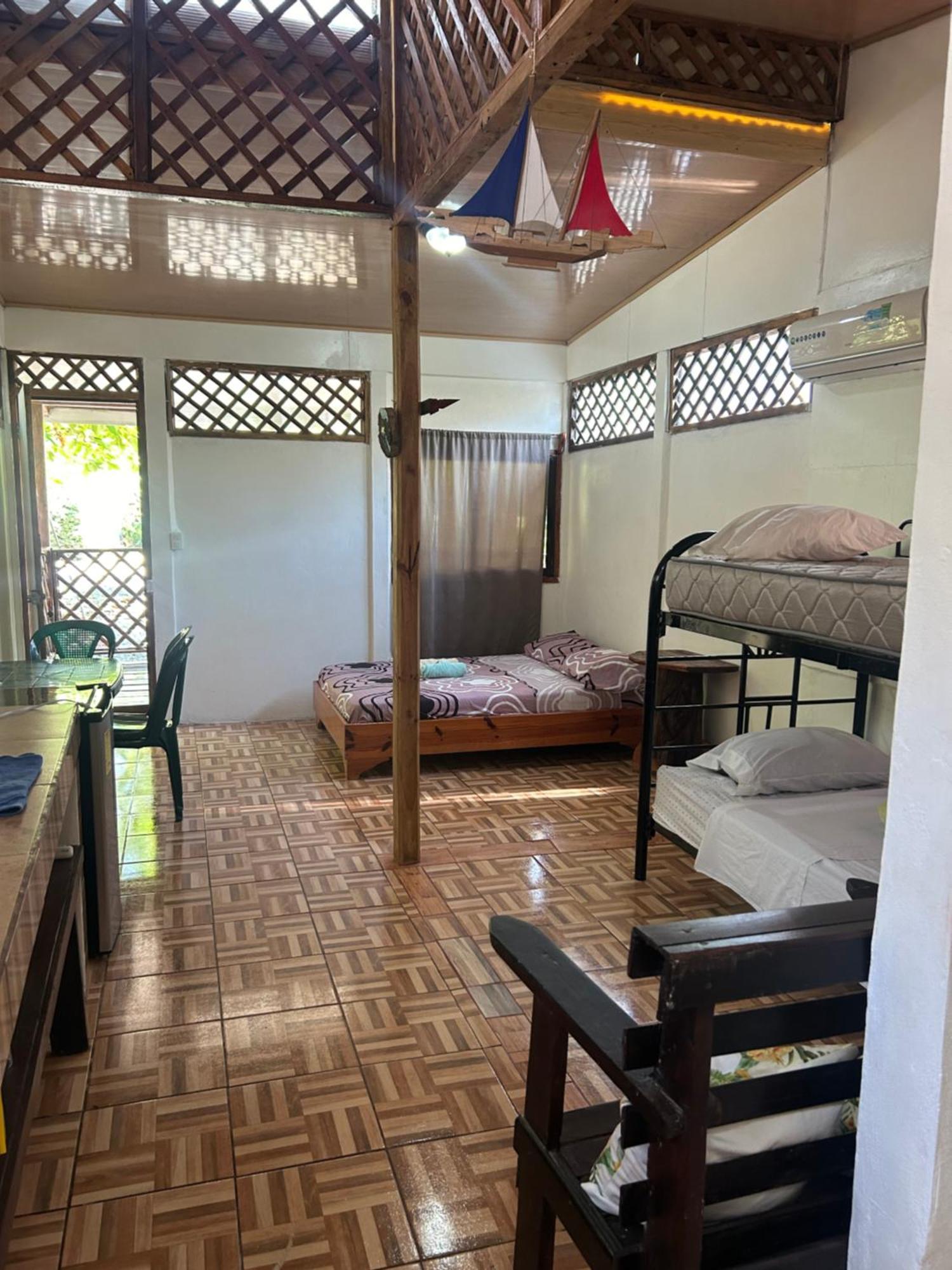 Ballena Oasis Homes & Glamping ウビタ エクステリア 写真