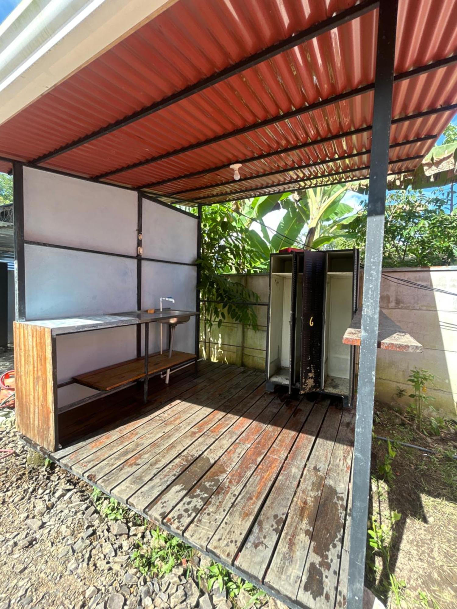 Ballena Oasis Homes & Glamping ウビタ エクステリア 写真
